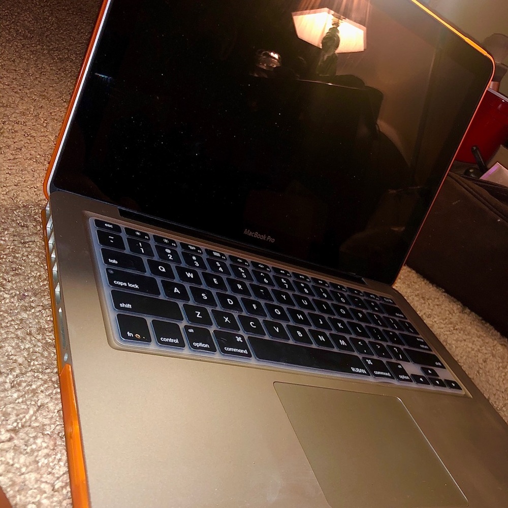 Apple MacBook Pro